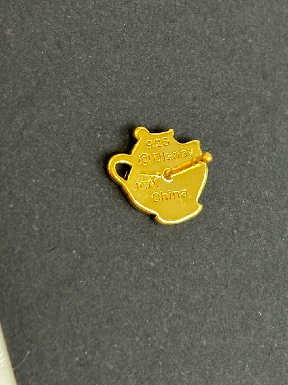 BEAUTY & THE BEAST Mrs Potts & Chip Teapot & Cup Stud Earrings NWOT - Picture 5 of 5